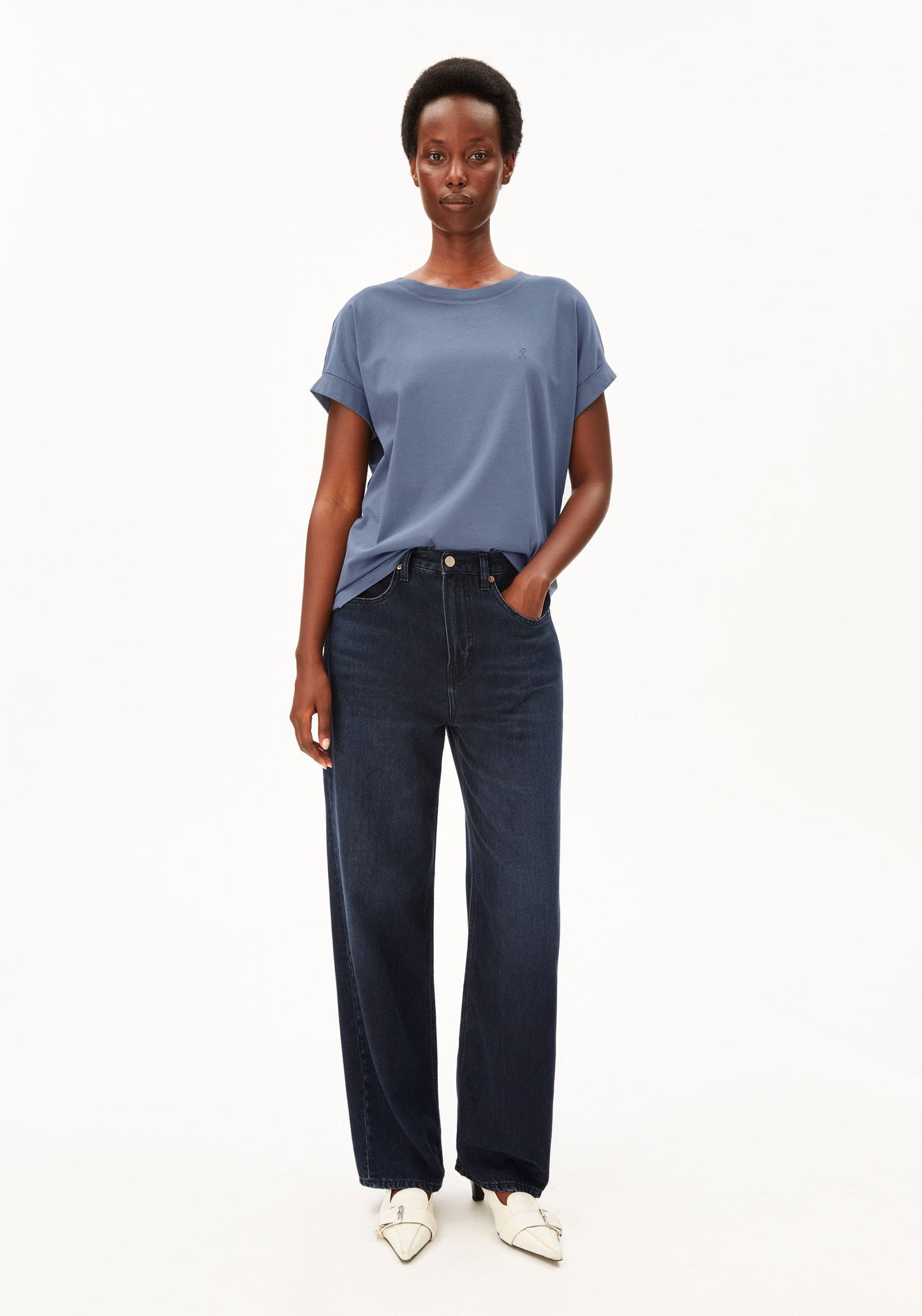 Idaara T-shirt - Dusty Moon