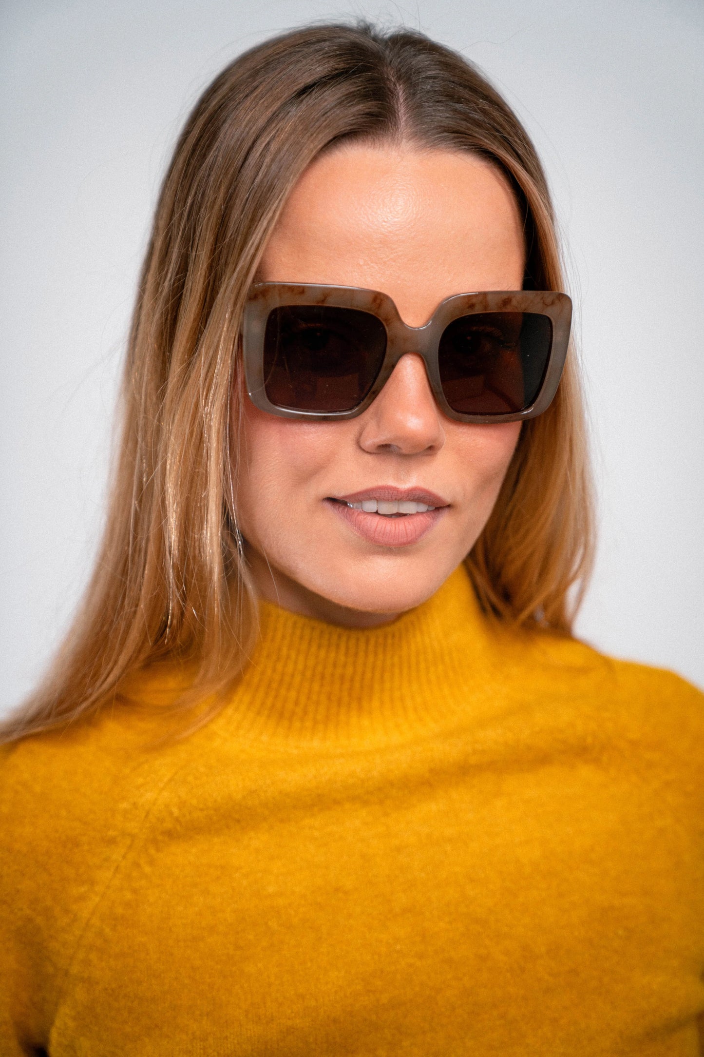 Océano Sunglasses - Gris Marmól