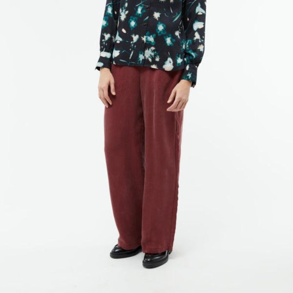 LAST ONE in S - Marla Pants - Cranberry