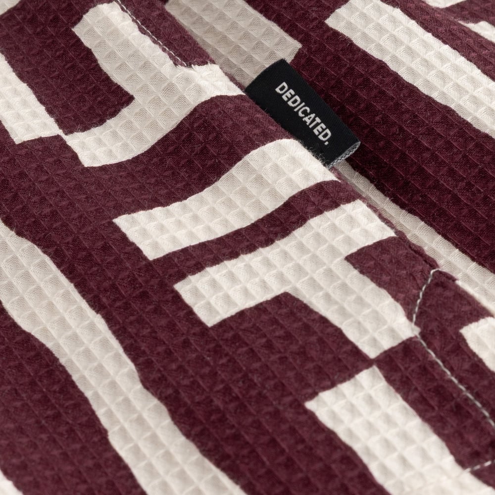 Aspudden Shorts Lines & Sticks - Fig Red