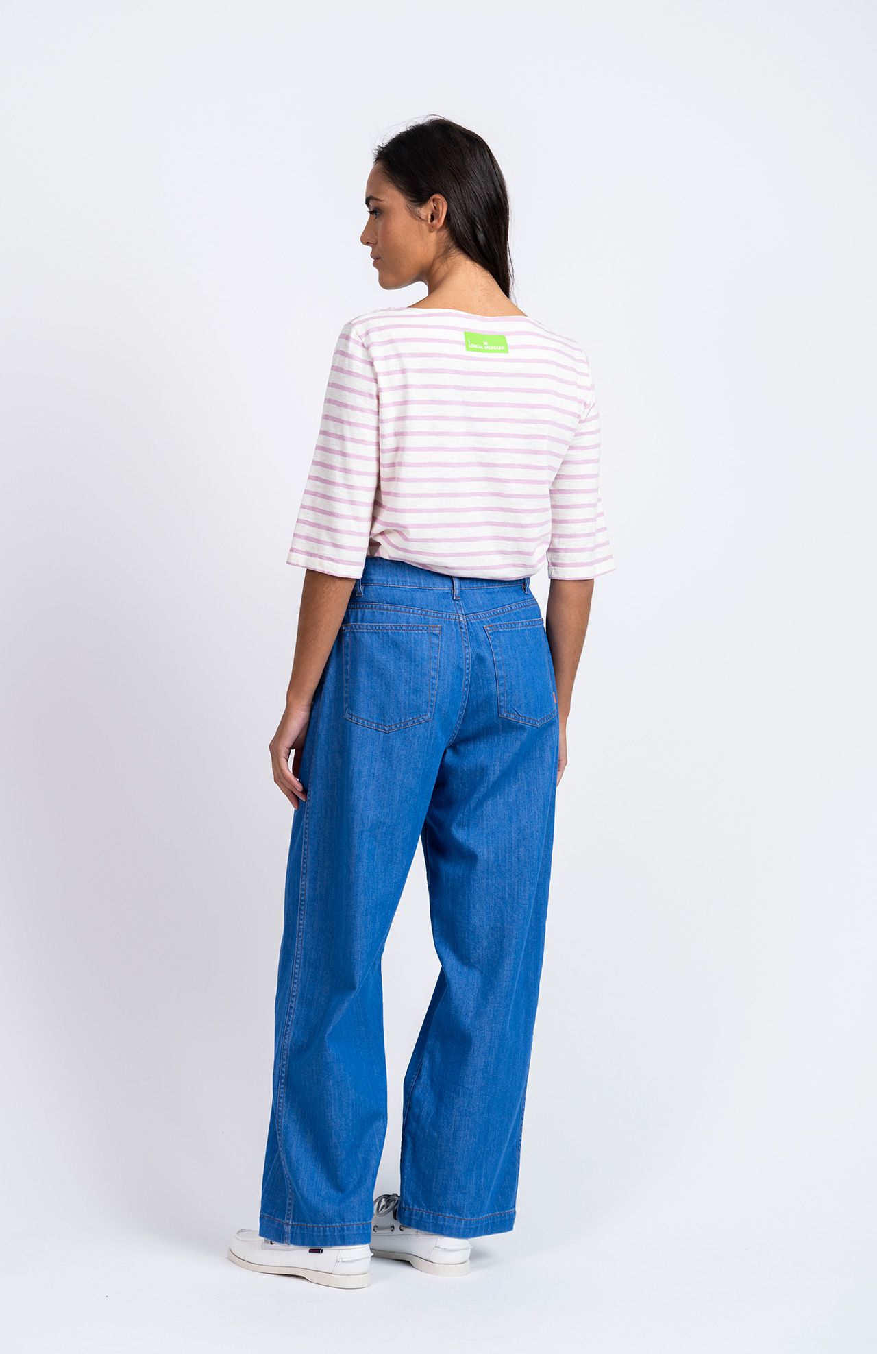 Bogak T-Shirt - Off White/Lila