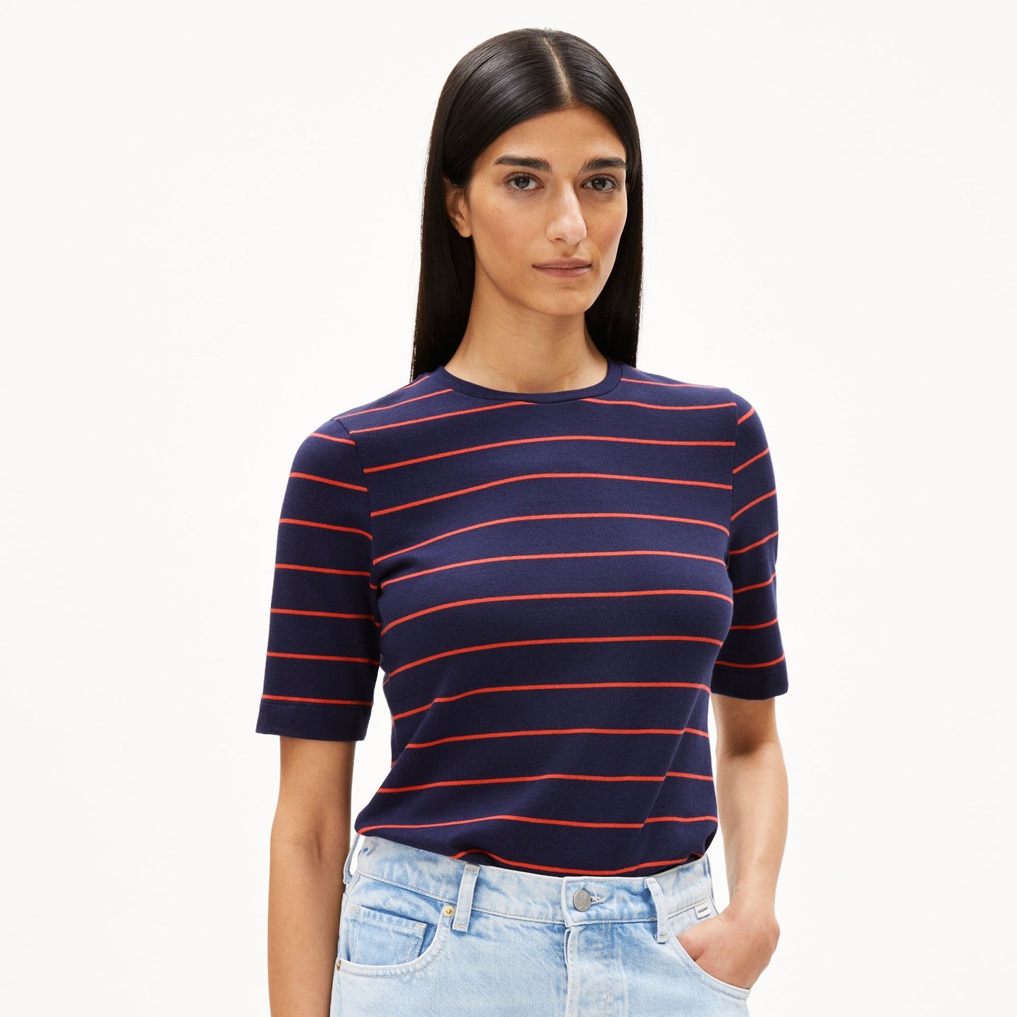 Jaanisara Fine Stripe T-Shirt - Tinted Navy/Candy Apple
