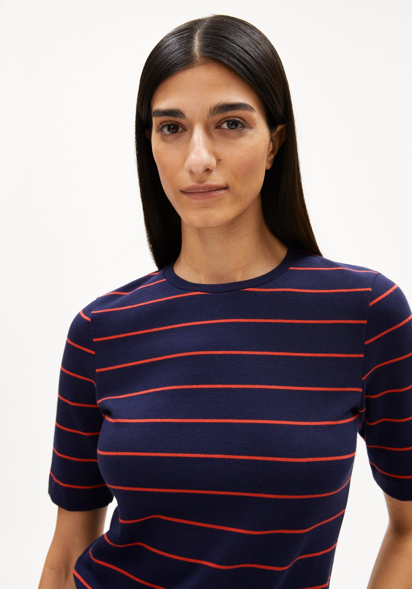 Jaanisara Fine Stripe T-Shirt - Tinted Navy/Candy Apple