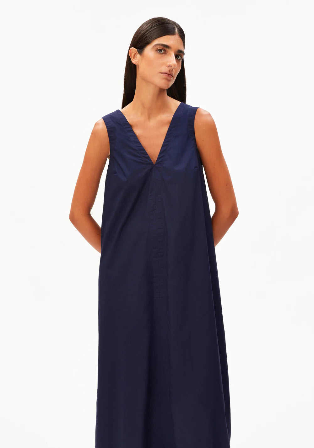 Poplin Maxi V-neck Dress - Tinted Navy
