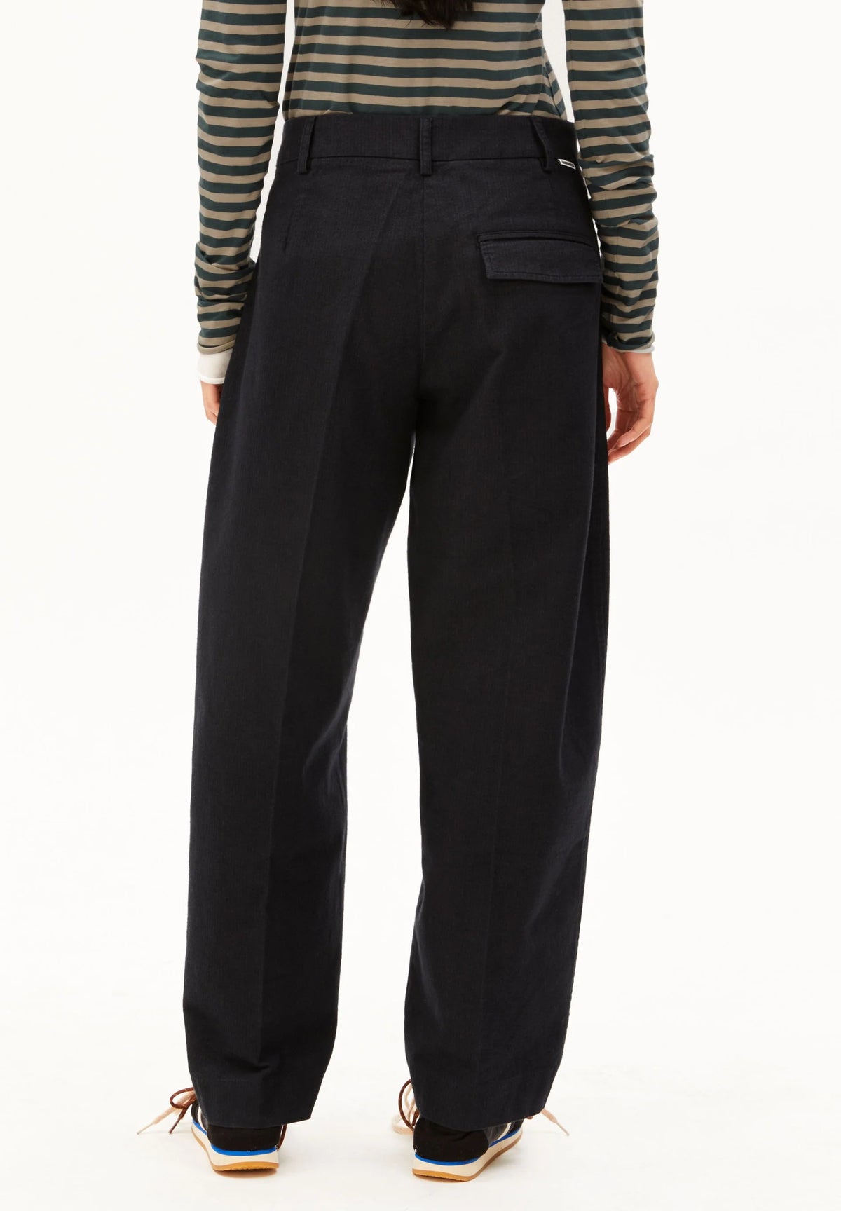 Herringbone Barrel - Dark Steel / Black
