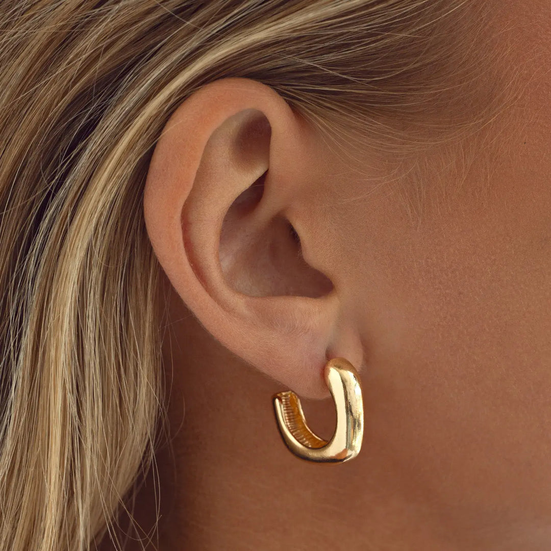 Ronja Basic Hoop Earrings - Gold