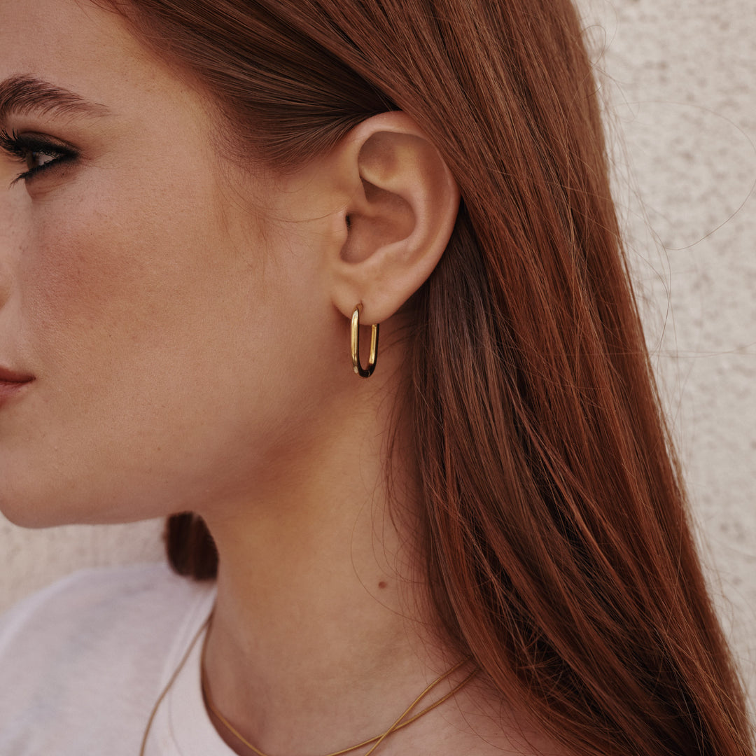 Pernille Hoop Earrings - Gold