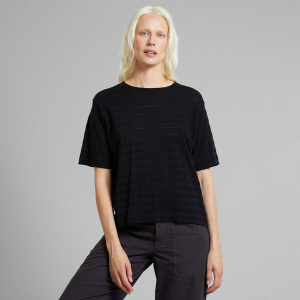 LAST ONE in M - Vadstena Lace T-shirt - Black