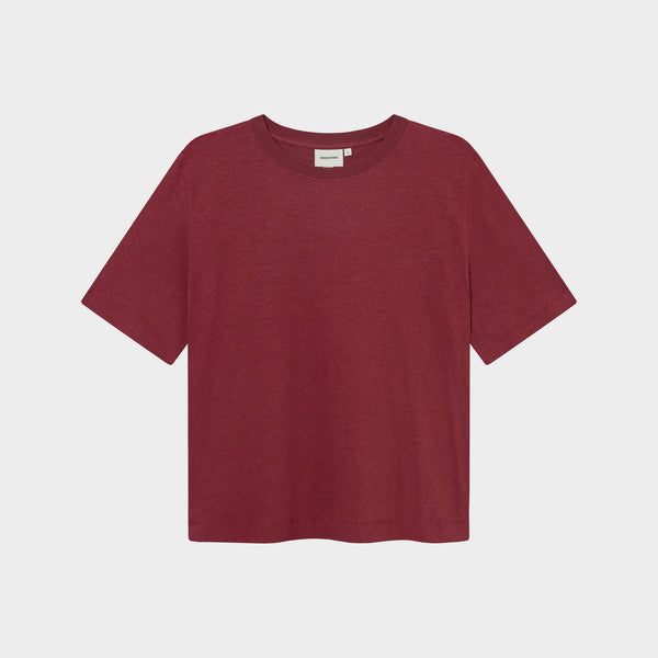 LAST ON in L - Vadstena Hemp T-shirt - Tibetan Red