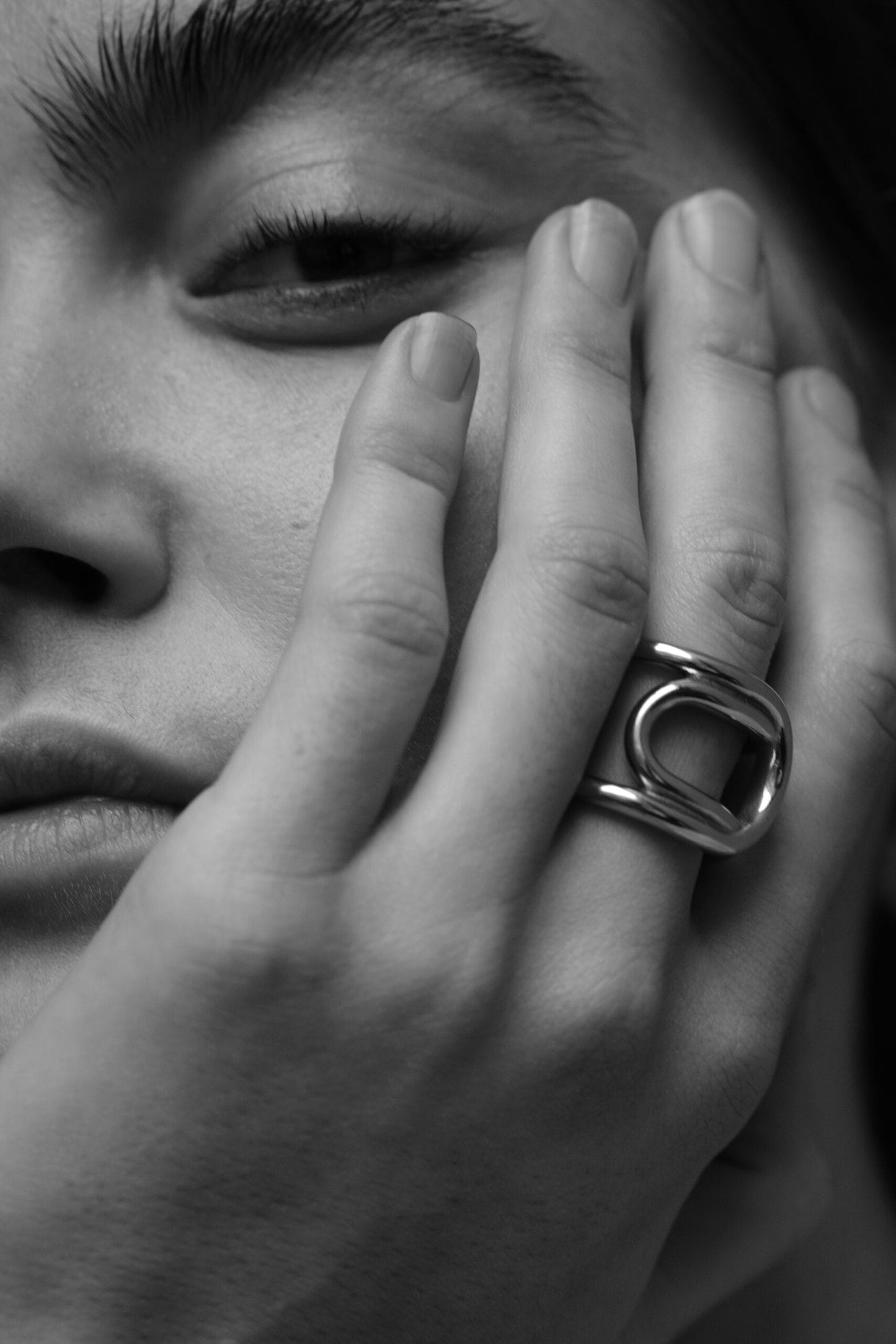 Bandhu Loop Ring - Gold
