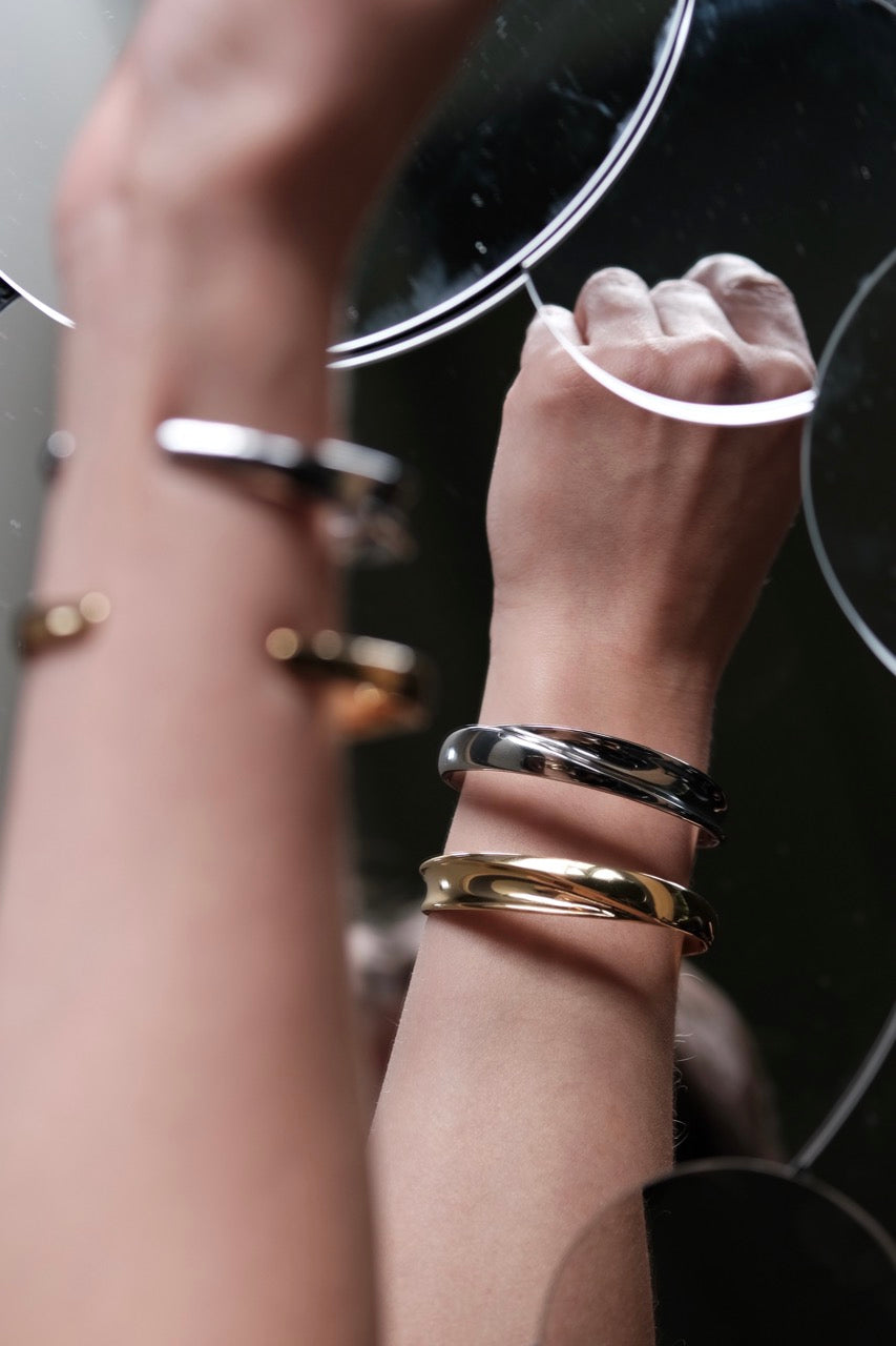 Bandhu Onda Bracelet - Gold