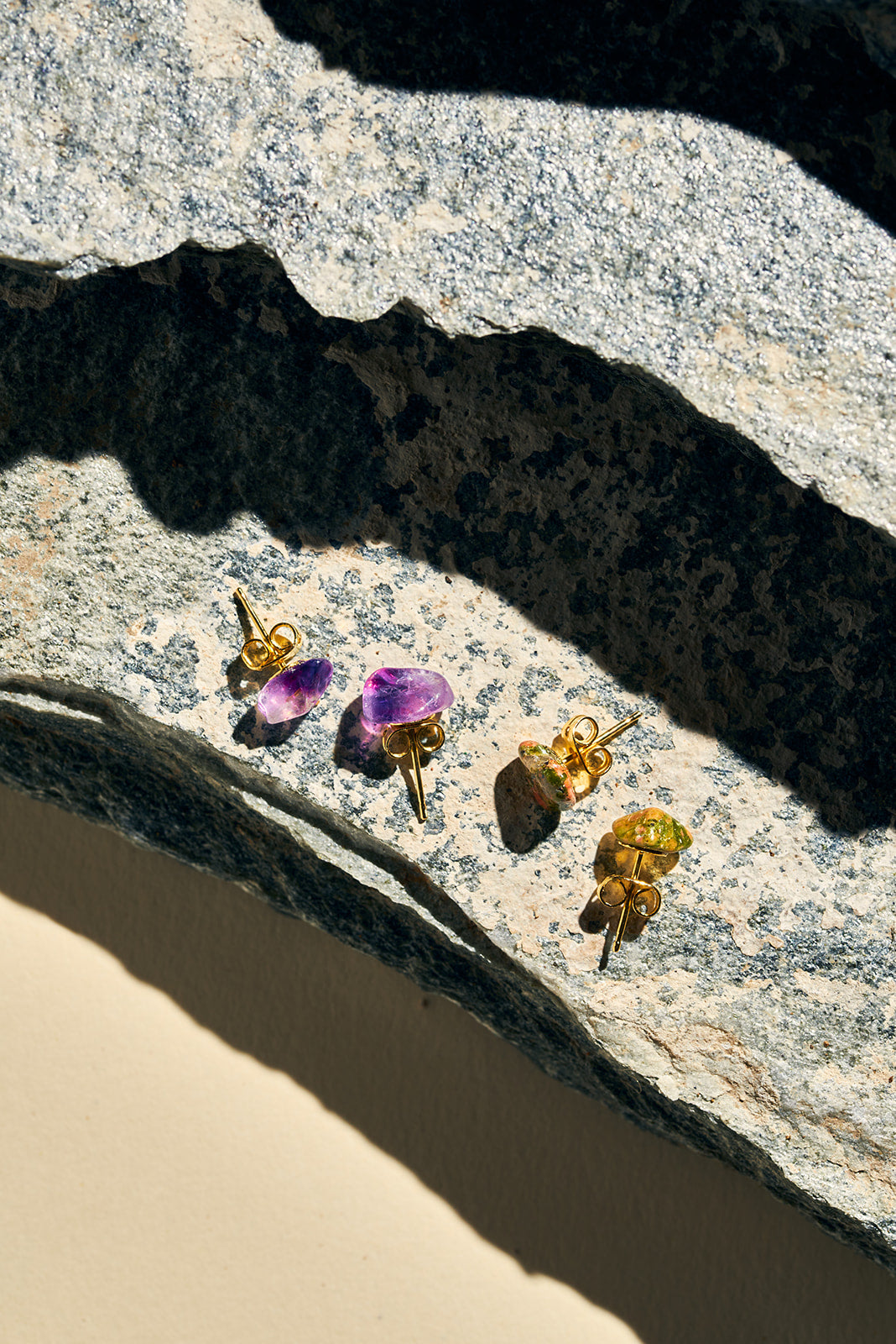 Essyello Unakite Studs