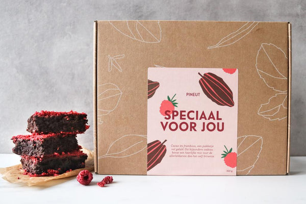 Letterbox Gift - Raspberry Brownie