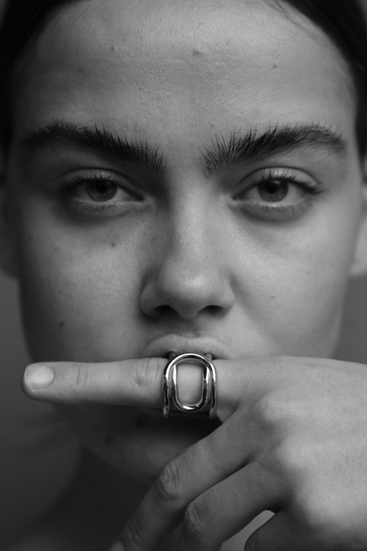 Bandhu Loop Ring - Silver
