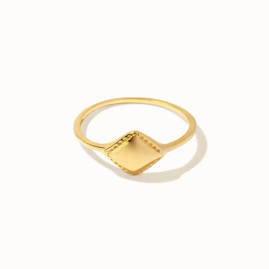 Ruby Ring - Gold