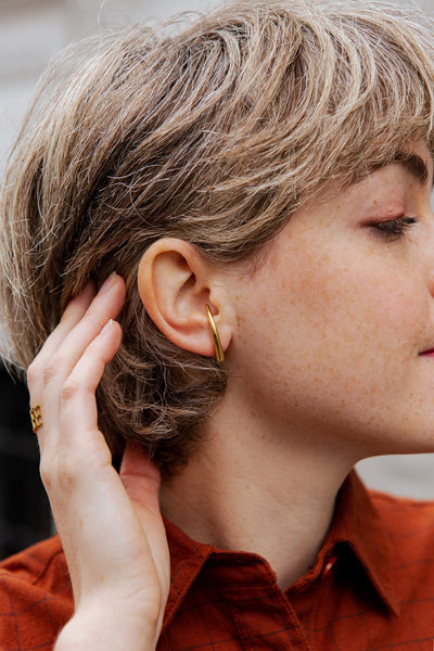 Bandhu In Ear Earrings - Silver