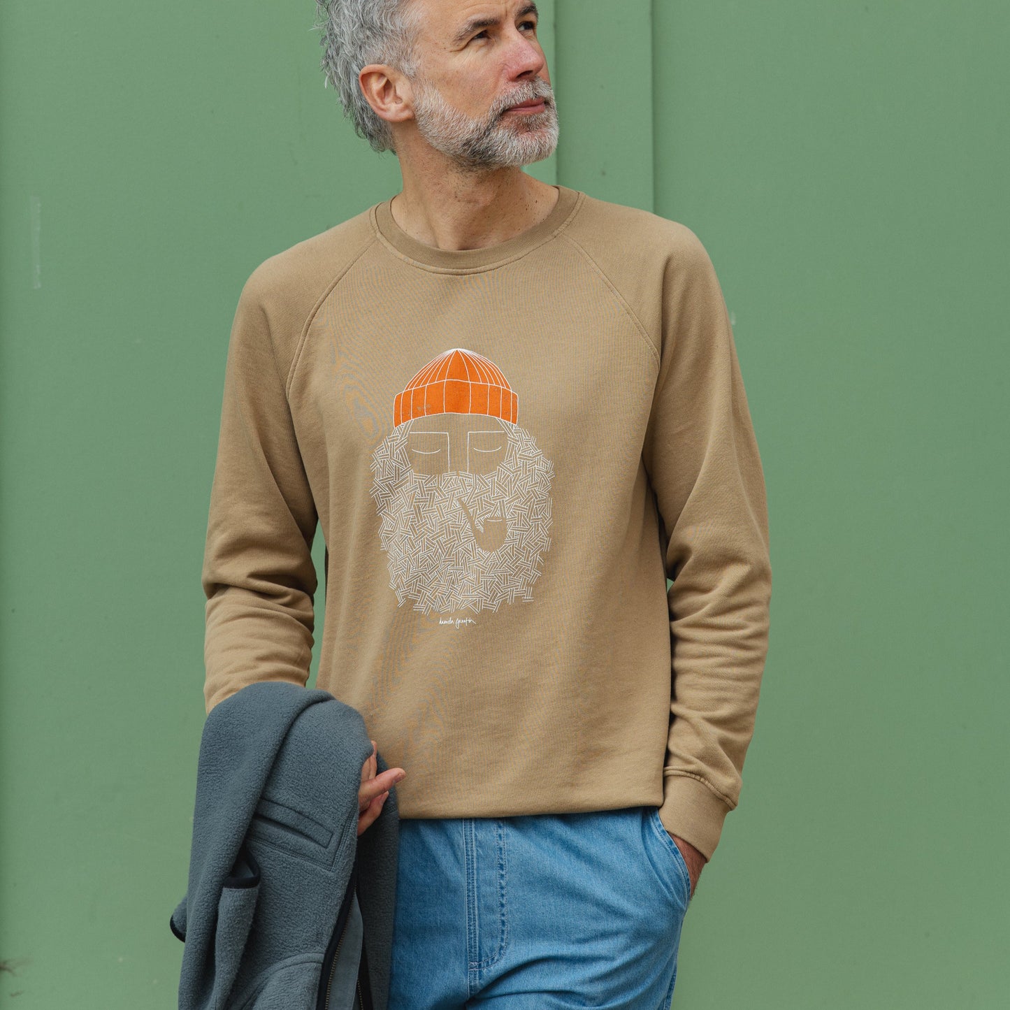 Smoking Pipe Sweater - Cappuccino