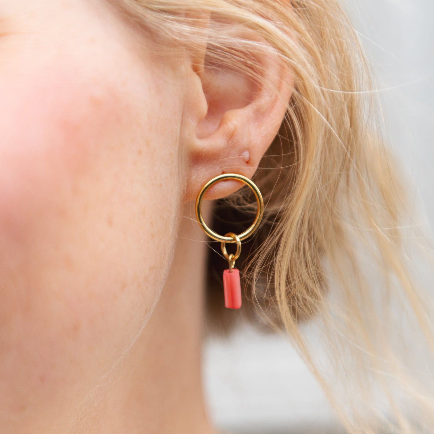 Mother-of-Pearl Earrings - Rose