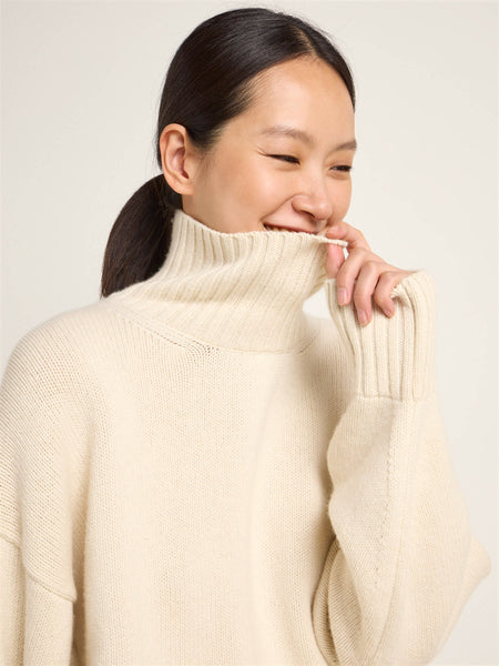 LAST ONE in 40 - Oversized Wool Jumper - Off-white