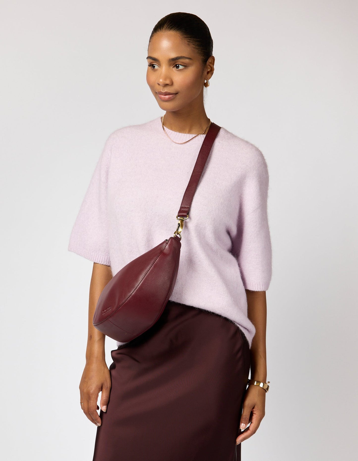 Leo Twisted Handle - Dark Cherry Soft Grain Leather