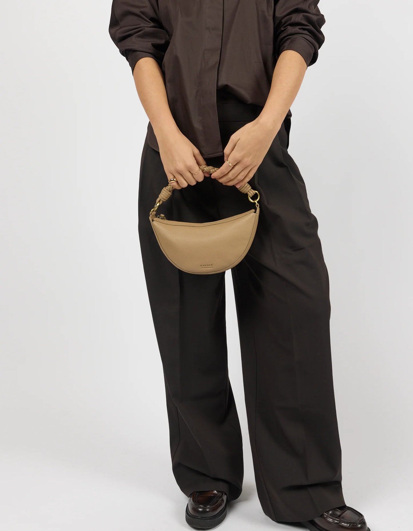 Leo Mini - Dark Sand