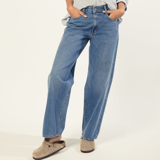LAST ONE in 38 - Odette Jeans 230 - Mid Blue