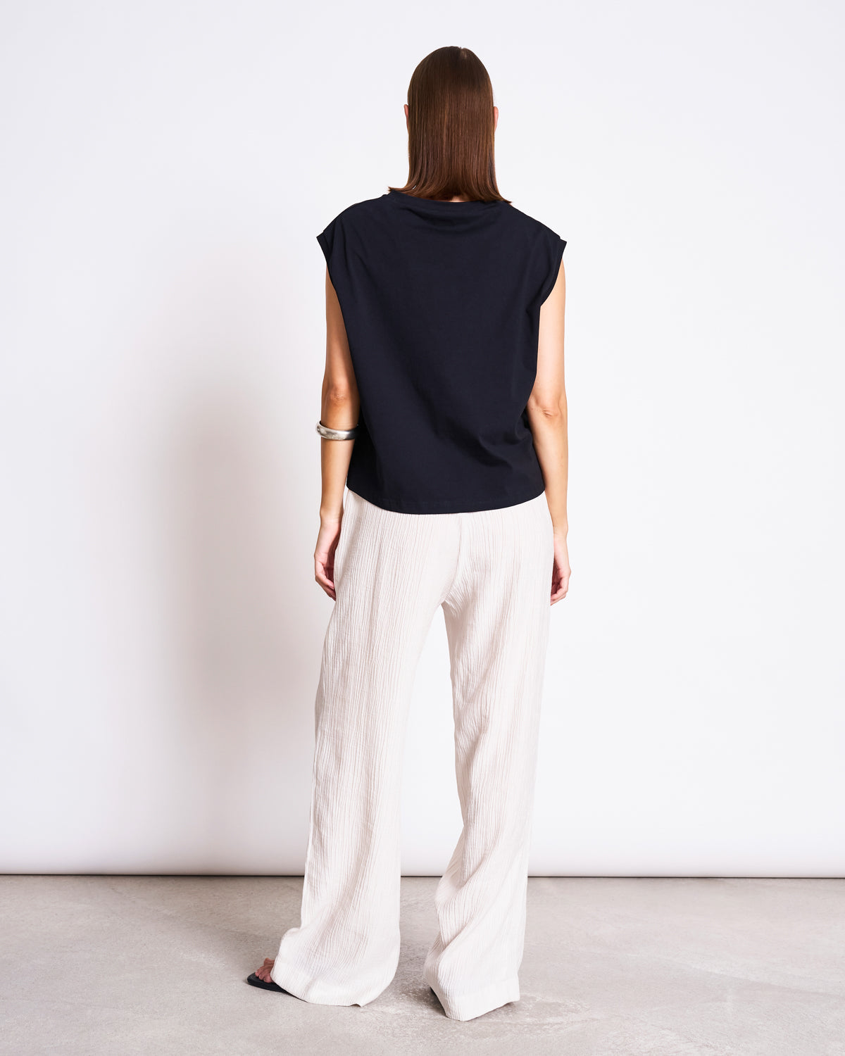 LAST ONE in XS - Ovar Boxy Top - Black