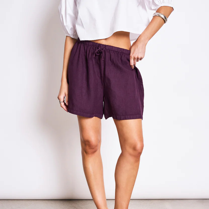LAST ONE in L - Marum Linen Drawstring Shorts - Cherry Lacquer