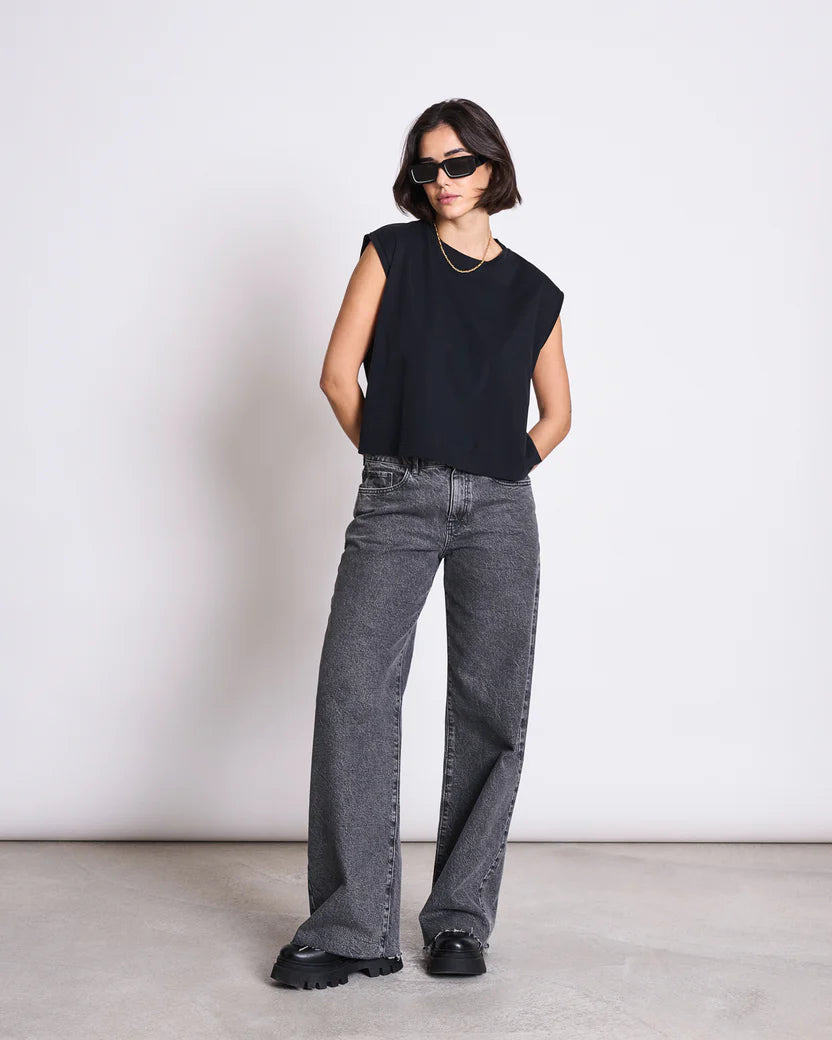 LAST ONE in XS - Ovar Boxy Top - Black