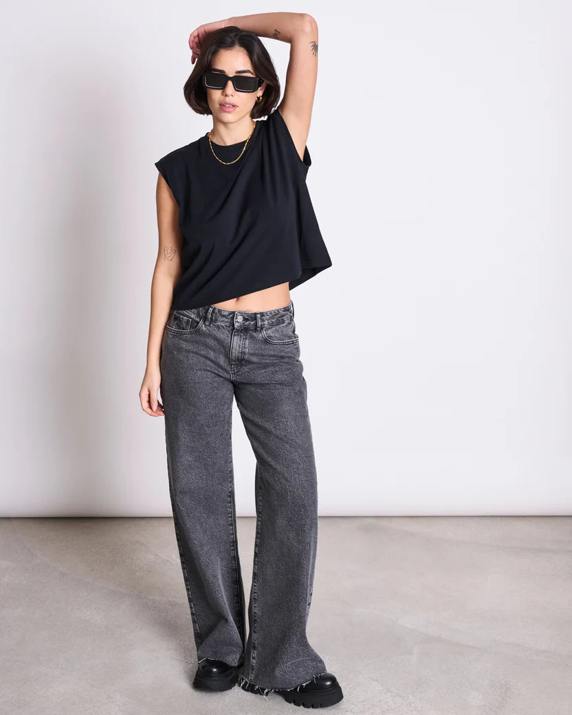 LAST ONE in XS - Ovar Boxy Top - Black
