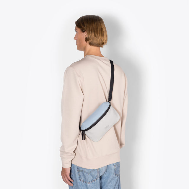 Jona LARGE Bum Bag Lotus Infinity - Fog Blue/Dark Sand