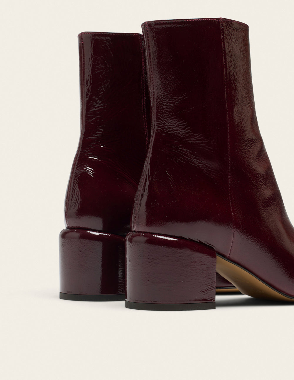 Heeled Ankle Boots Tasmin - Burgundy Patent Pleated Leather