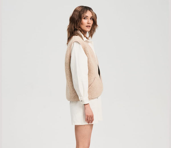 LAST ONE in L - Pos Light Wool Bodywarmer - Beige