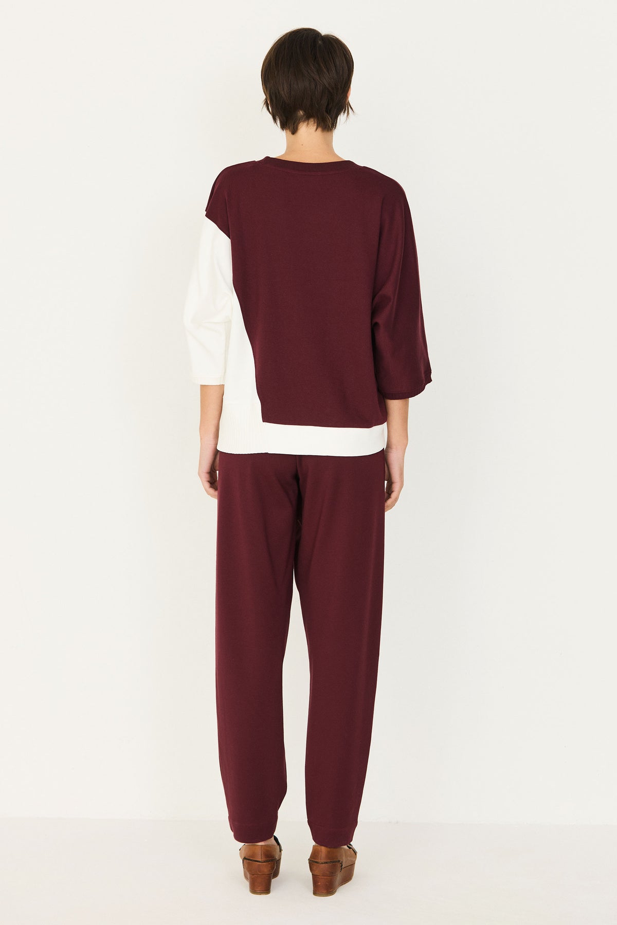 LAST ONE in S - Aloria T-Shirt - Burgundy