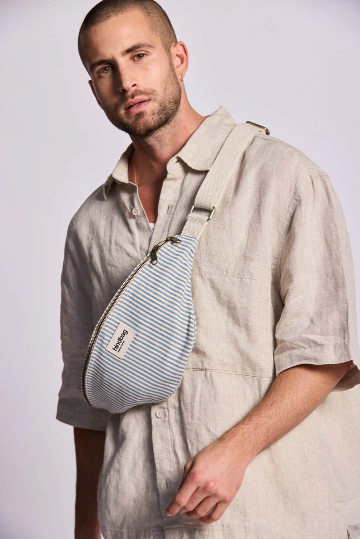 Olivia Banana bag - Thin Stripes Blue