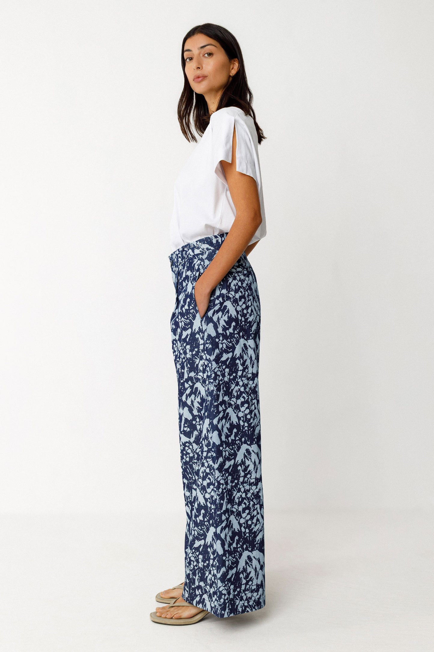 LAST ONE in 36 - Ena Trousers - Navy Camo