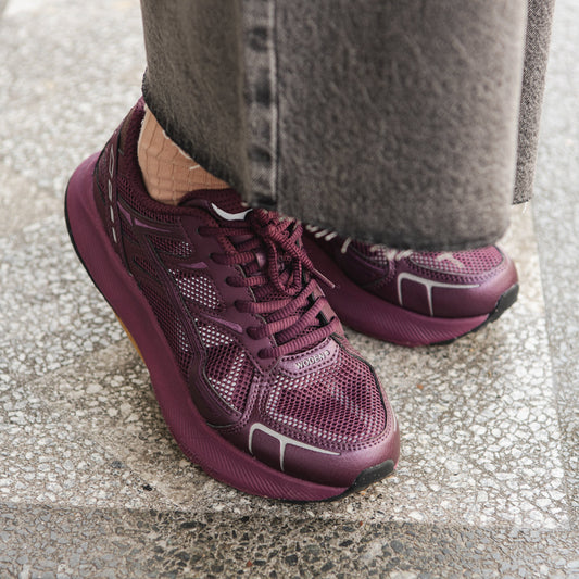 Freya Runner - Cherry