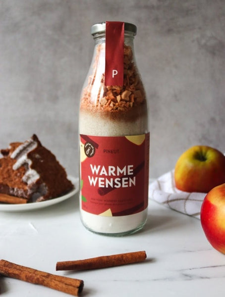 Apple Cinnamon Cake - Warme Wensen