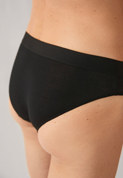 Trinaa Brief - Black