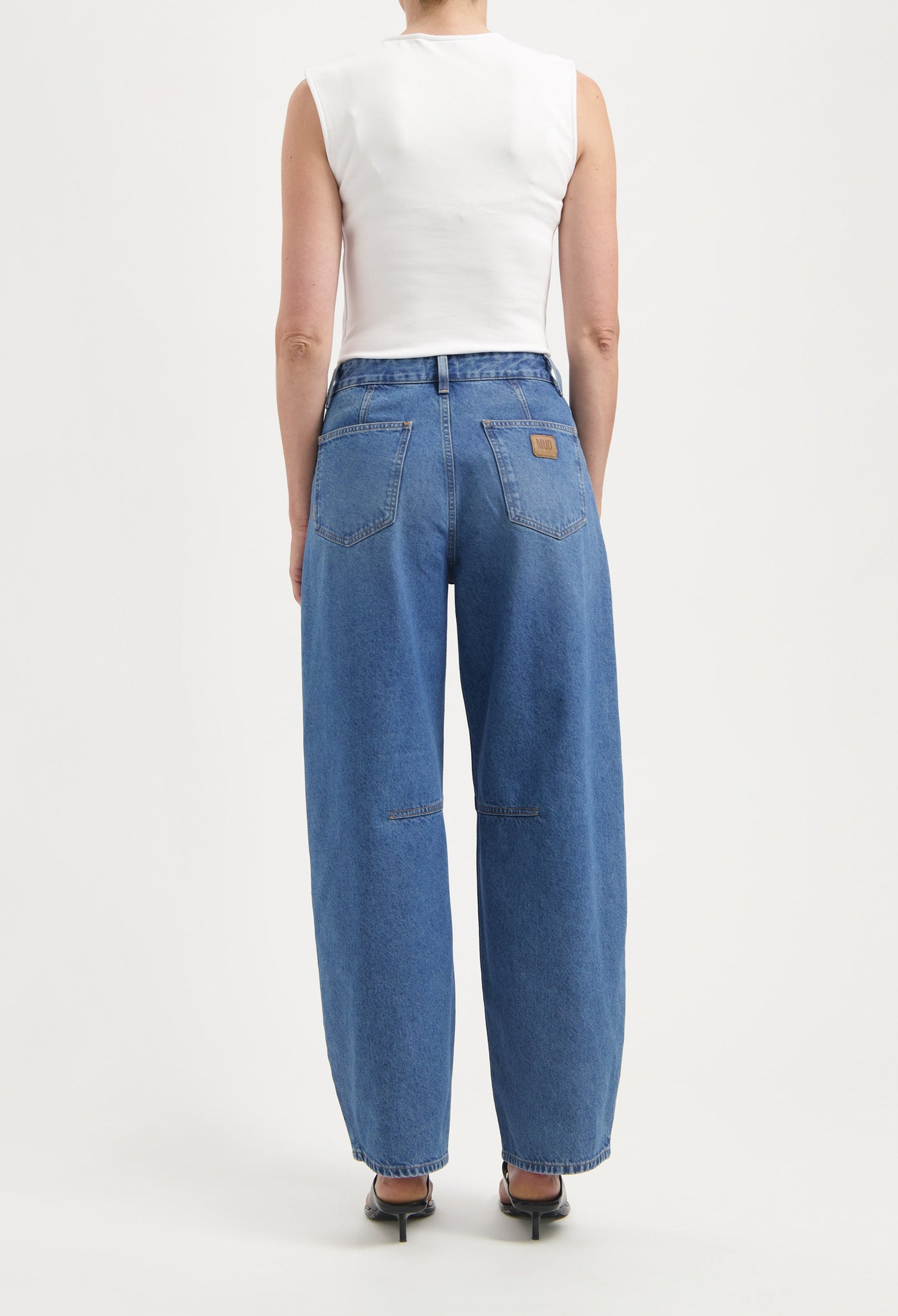 Demi High Balloon - Medium Aged