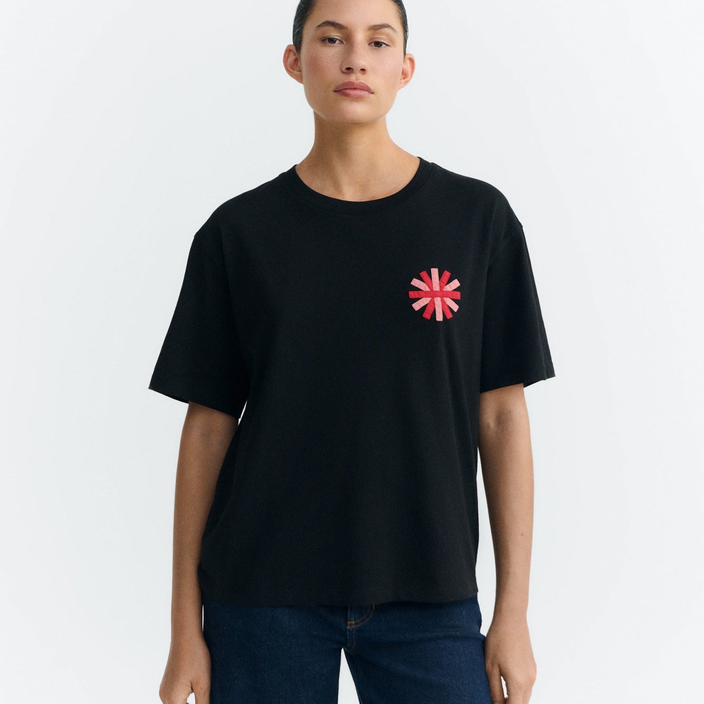 Lucia Sunny Tee - Black