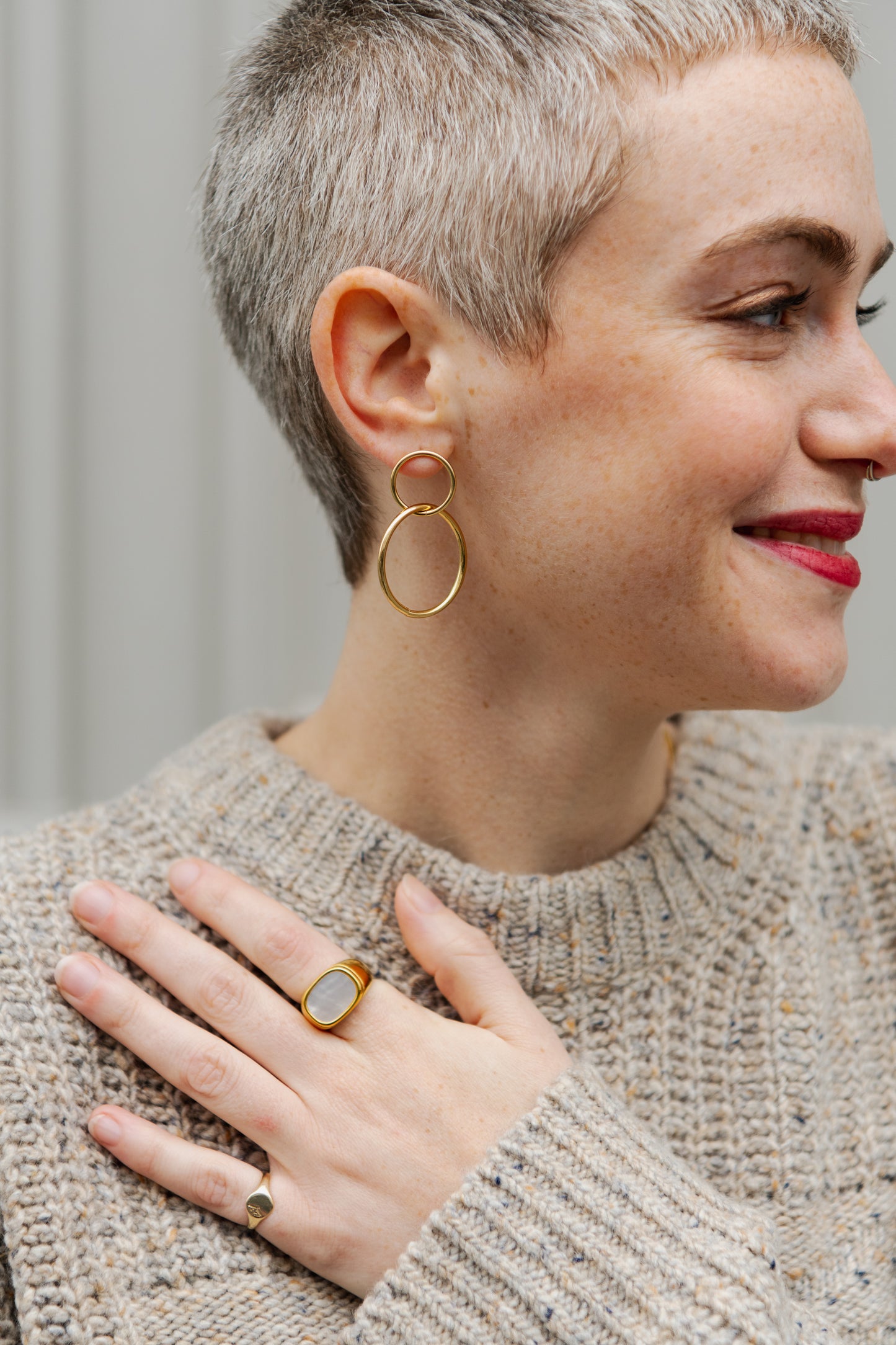 T.I.T.S Mother of Pearl Ring - Gold