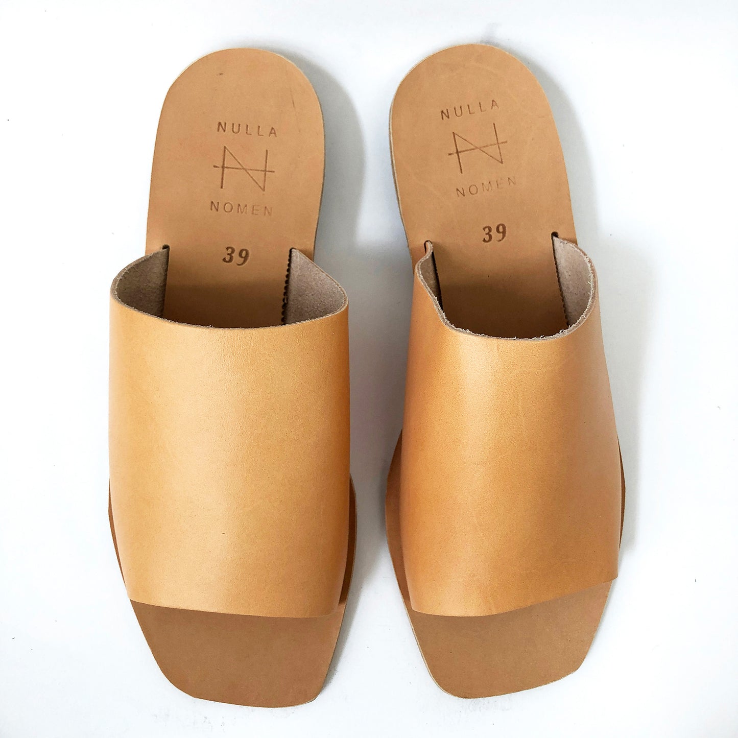 Nulla Nomen Square Toe Slipper - Natural
