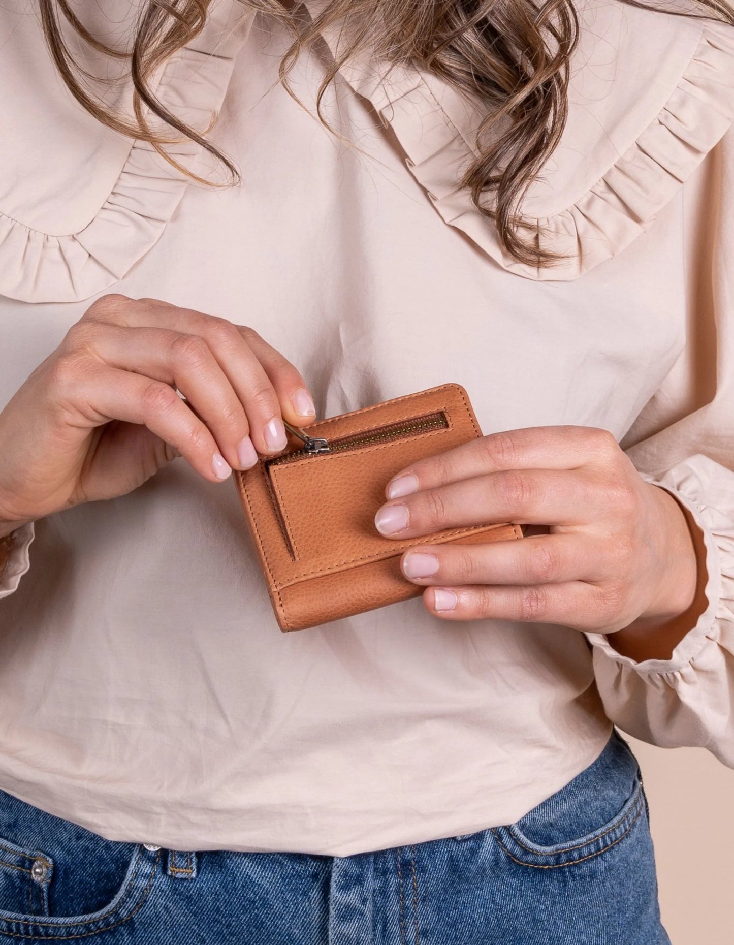 O My Bag Wallet Alex Fold-Over - Wild Oak Soft Grain Leather